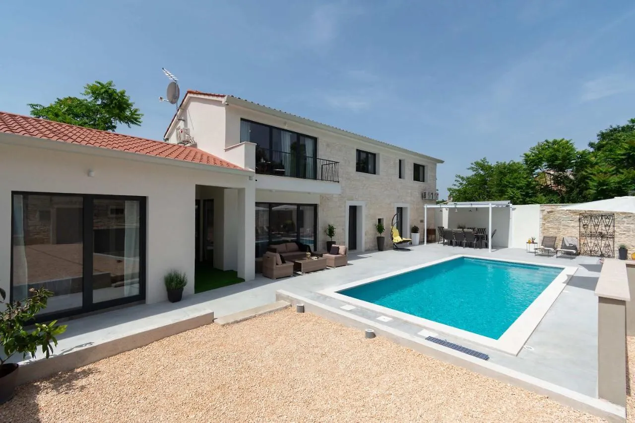 Kringa Villa Simone - Designer - Modern & Heritage Mix - Enclosed - Office קרואטיה